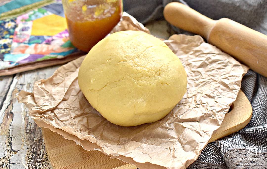 Сдобное дрожжевое тесто для булочек - пошаговый рецепт с фото на slep-kostroma.ru