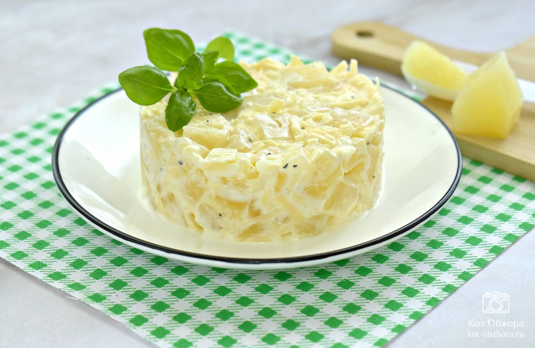 Salat Rukuh Салат на скорую руку с ананасом, сыром и чесноком — пошаговый рецепт с фото