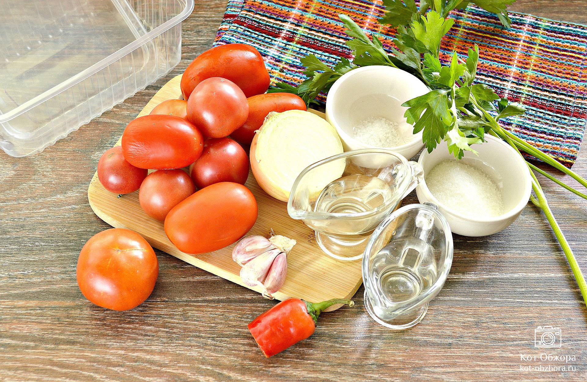 Маринованные помидоры с луком: рецепт от Шефмаркет