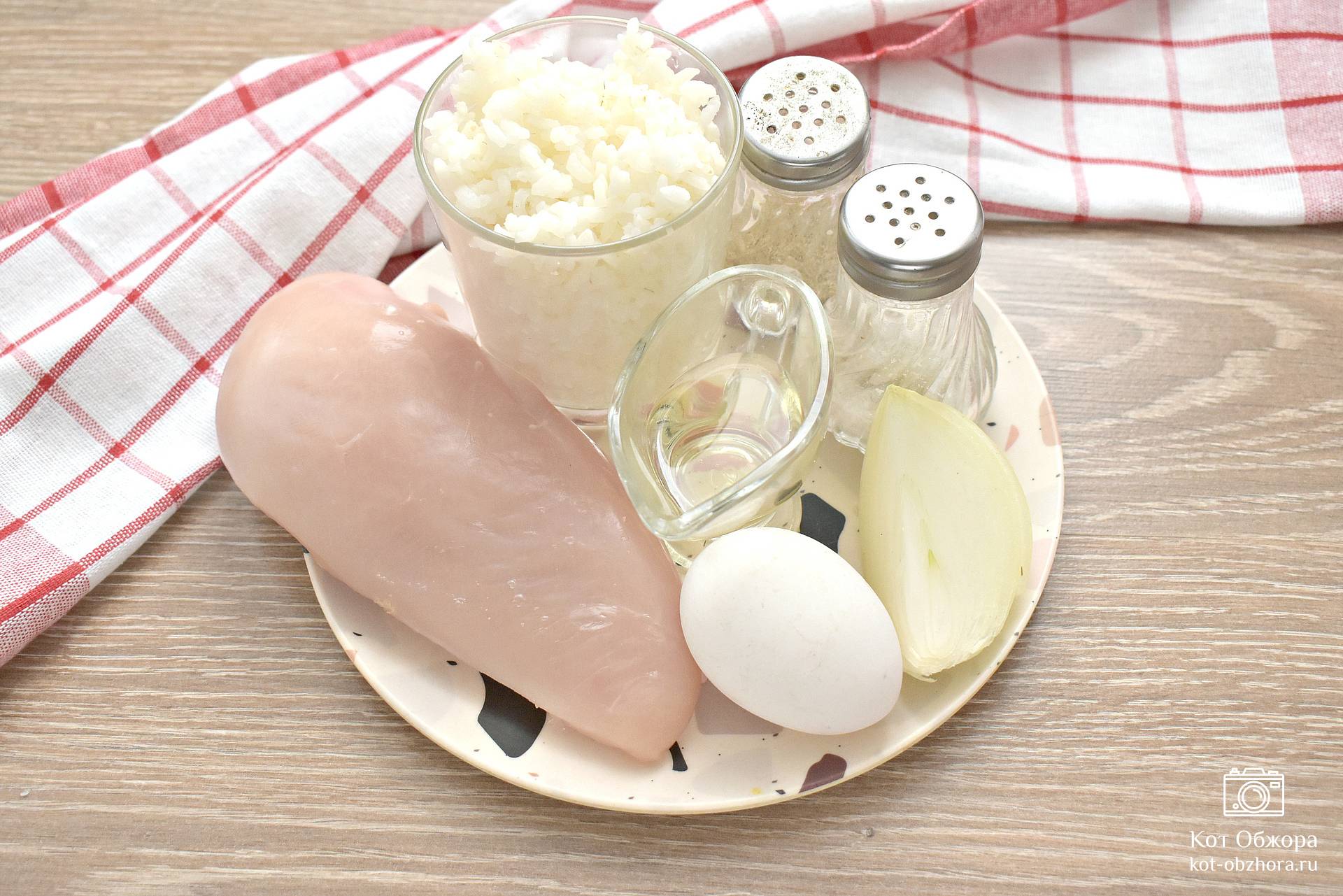 Как сделать запеканку из курицы с рисом и кабачками в духовке