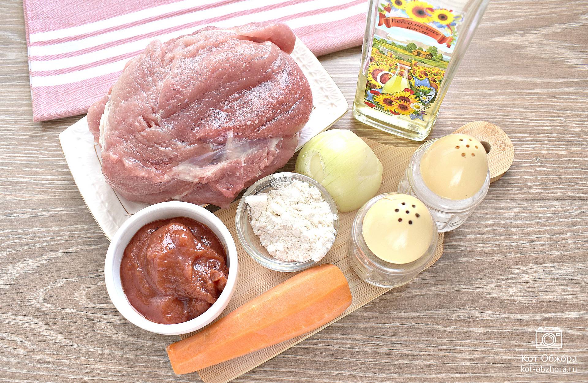 Ингредиенты для «Сочное мясо в мультиварке»: