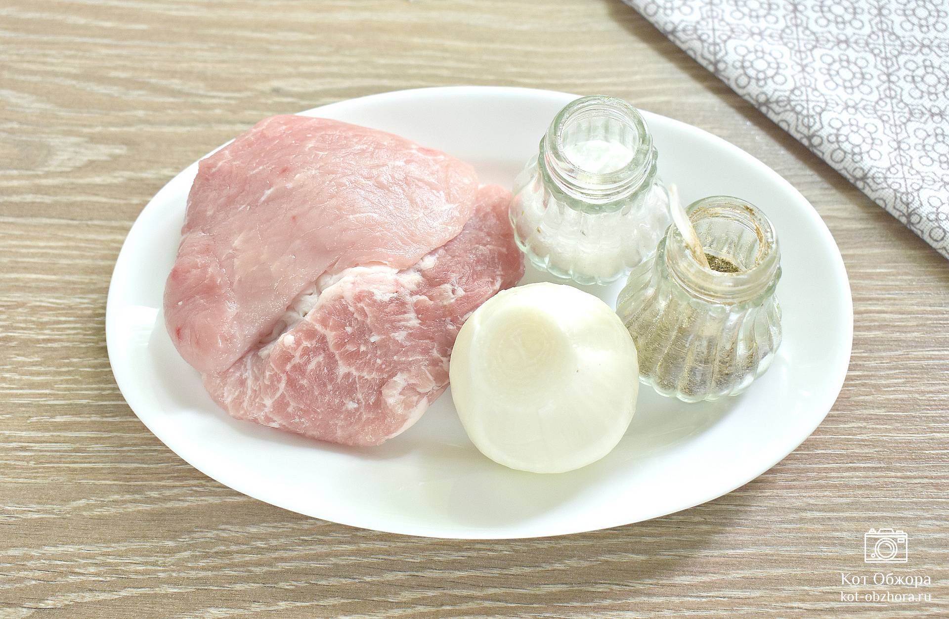 Мясо в фольге: рецепт в духовке
