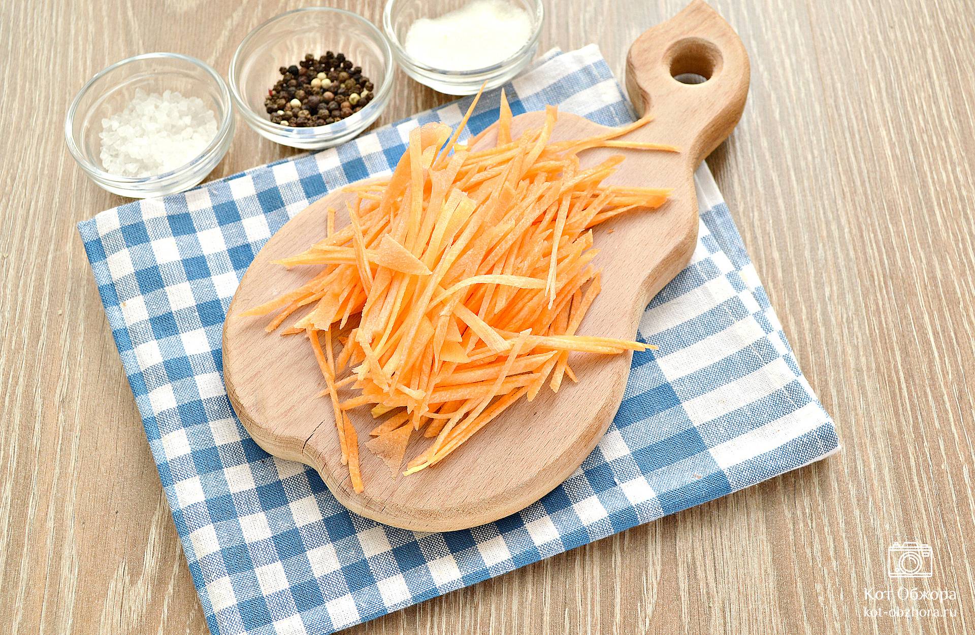 Салат из моркови и яблока — 39 рецептов с фото пошагово