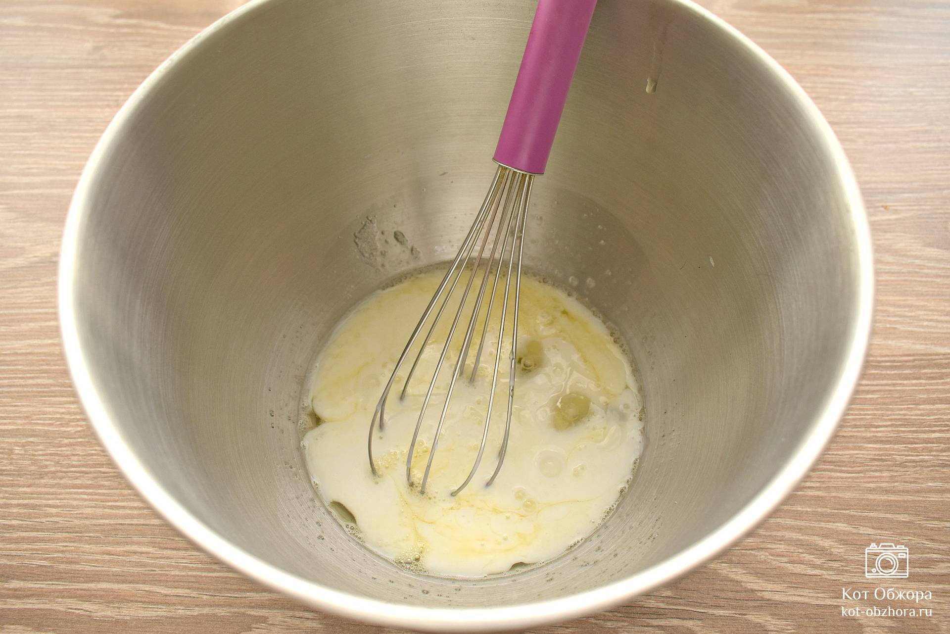 Как испечь булочки на кефире без дрожжей по пошаговому рецепту с фото