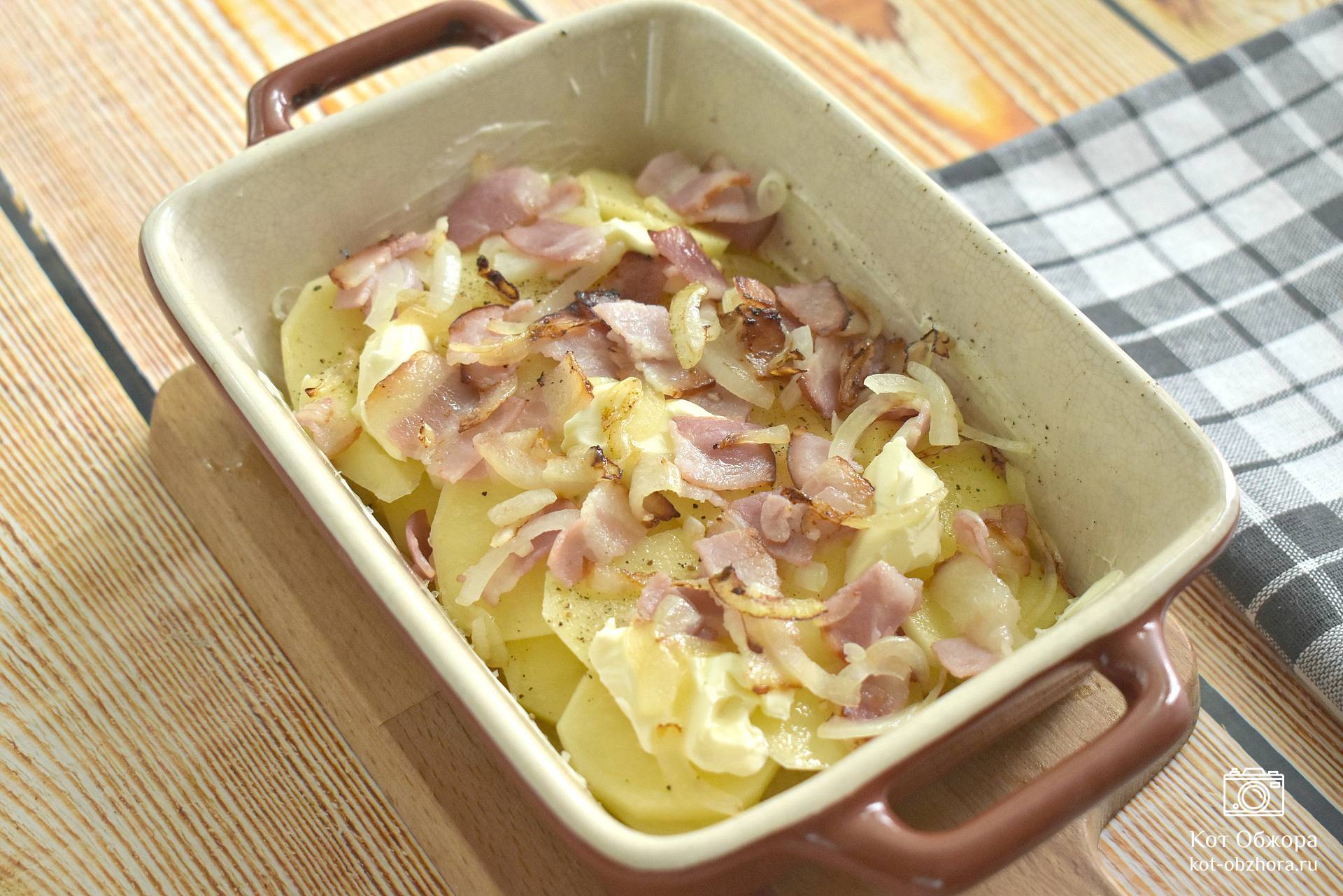 Запеканка картофельная с беконом и томатами - рецепт с фото от Магги