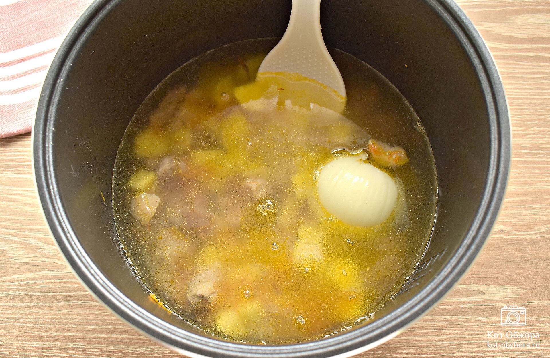 Рисовый суп с мясом в мультиварке