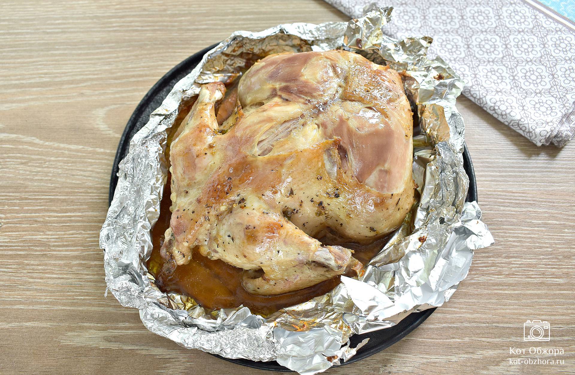 Курица, запеченная в фольге, пошаговый рецепт с фото