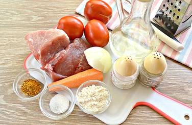 Вот нужные продукты для тушёного мяса