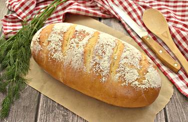 Домашний батон «Деревенский» получился вкусным, мягким, ароматным
