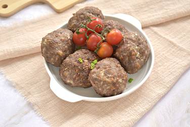 Котлеты из мясного фарша с горчицей в духовке получились вкусными и сытными
