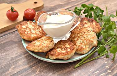 Оладьи из курицы с овсяными хлопьями получились вкусными, сочными и нежными