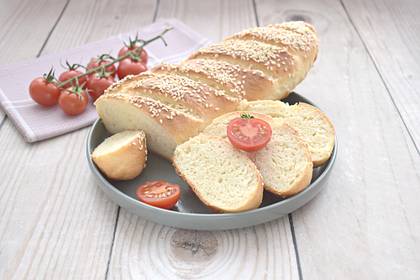 Багет с кунжутом в духовке