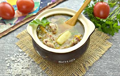 Гречневый суп с тушёнкой