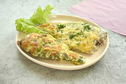 Лещ в духовке с майонезом и сыром
