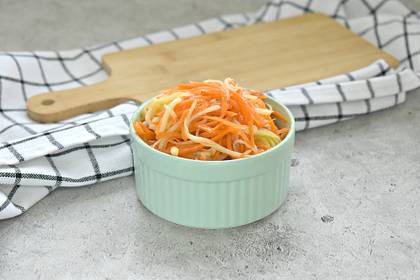Морковь по-корейски с дайконом