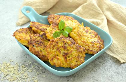 Рубленые котлеты из куриного филе с рисом