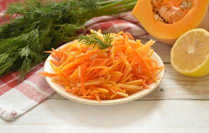 Салат из тыквы с яблоком и морковью