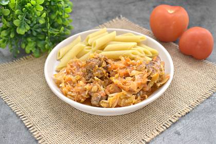 Тушёная капуста с уткой