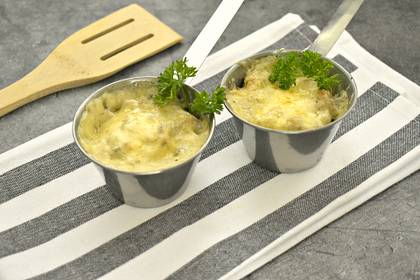 Жульен с фаршем и грибами в духовке