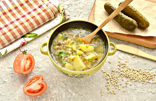 3 рецепта рассольника на зиму. Вкусный суп из сезонных овощей