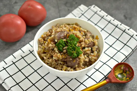 Гречка с куриными сердечками