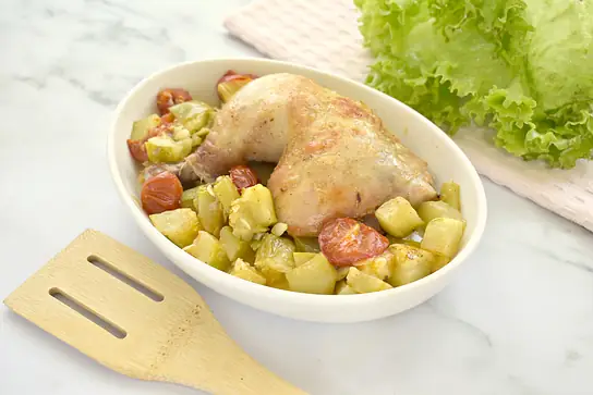 Куриные окорочка с кабачками в духовке