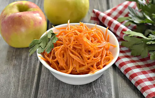 Морковь по-корейски с яблочным уксусом