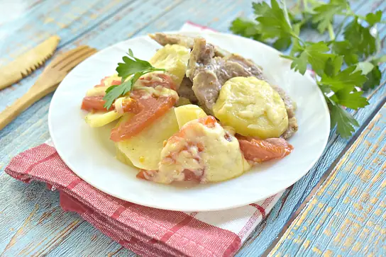 Рецепт баранины в духовке с картошкой