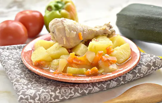 Овощное рагу с курицей (22 рецепта с фото) - рецепты с фотографиями на Поварёэталон62.рф