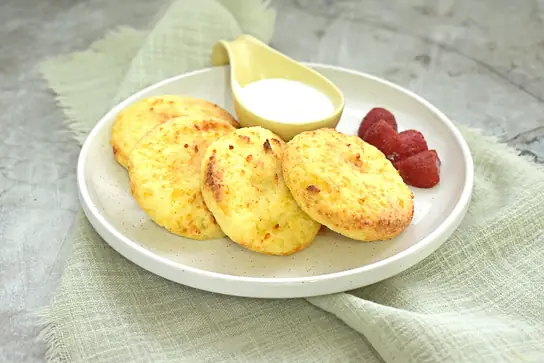 Сырники с манкой в аэрогриле